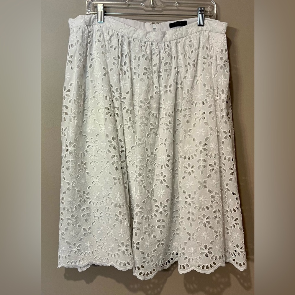 J.Crew White Lace skirt - sz 16
